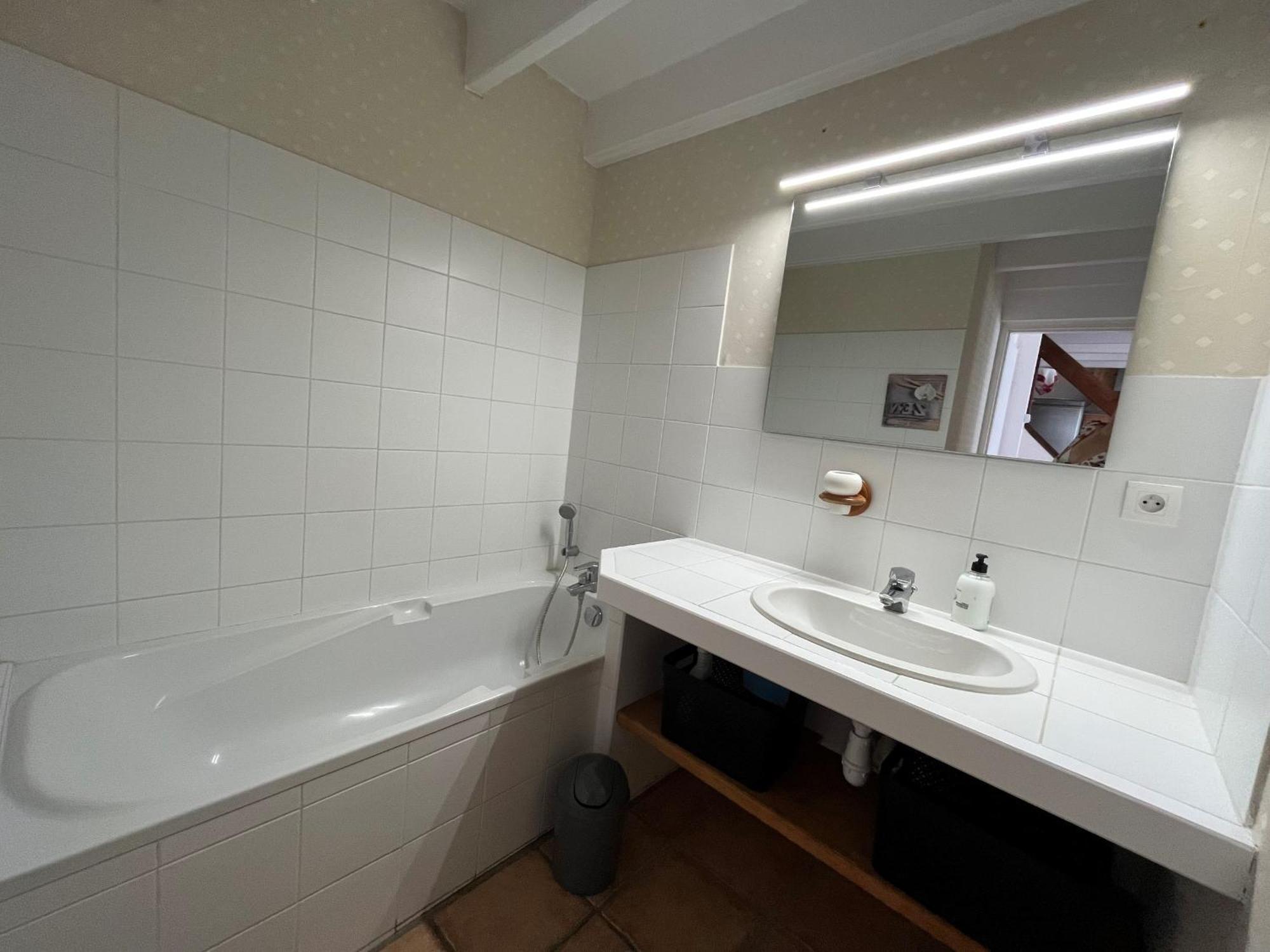 Charmant T4 Duplex Au Centre Du Village Avec Garage - Equipe Pour 6/7 Personnes - Fr-1-761-12 维拉尔-德朗 外观 照片